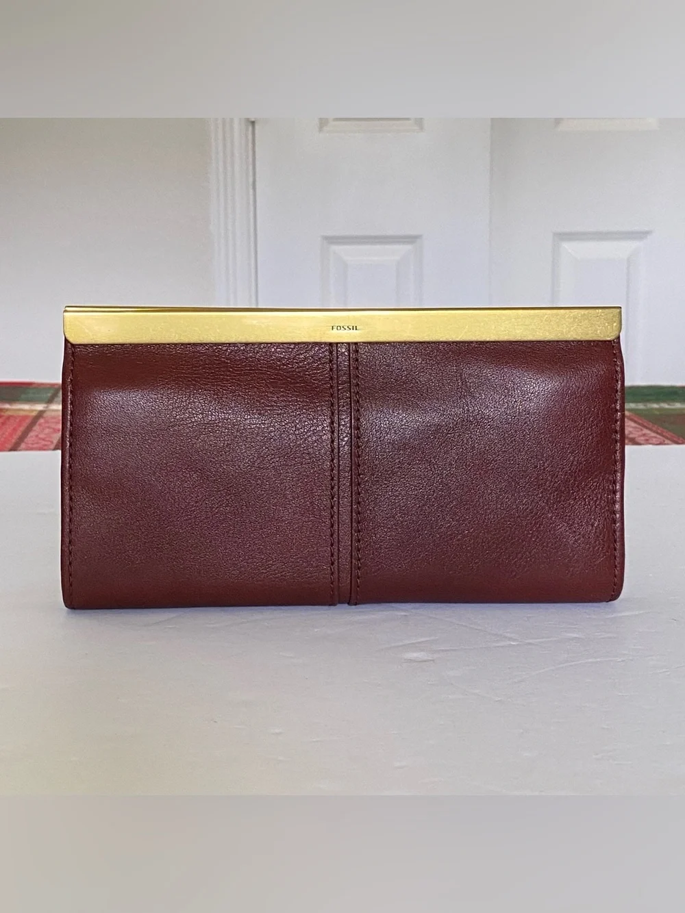 Fossil Burgundy Red Brown Sleek Leather Clutch Wallet with Gold Accent NEW